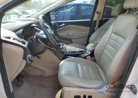 2014 Ford Escape Titanium z USA, uszkodzony, nr VIN 1FMCU0JX1EUD35406